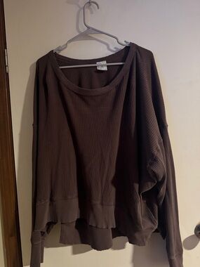 Relaxed Waffle-Knit Long Sleeve Top, off the shoulder - Brown